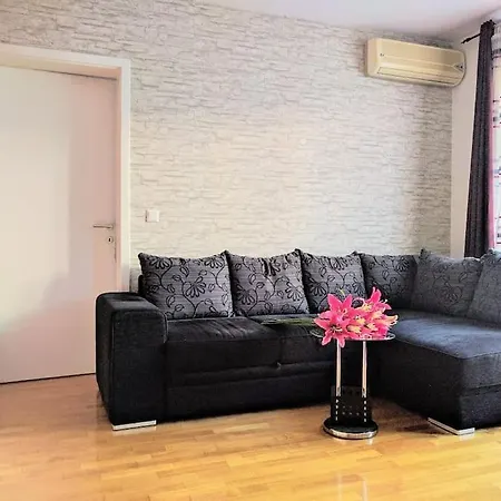 Stylish Boutique * Λιουμπλιάνα