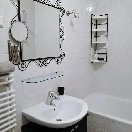 Stylish Boutique Apartma *